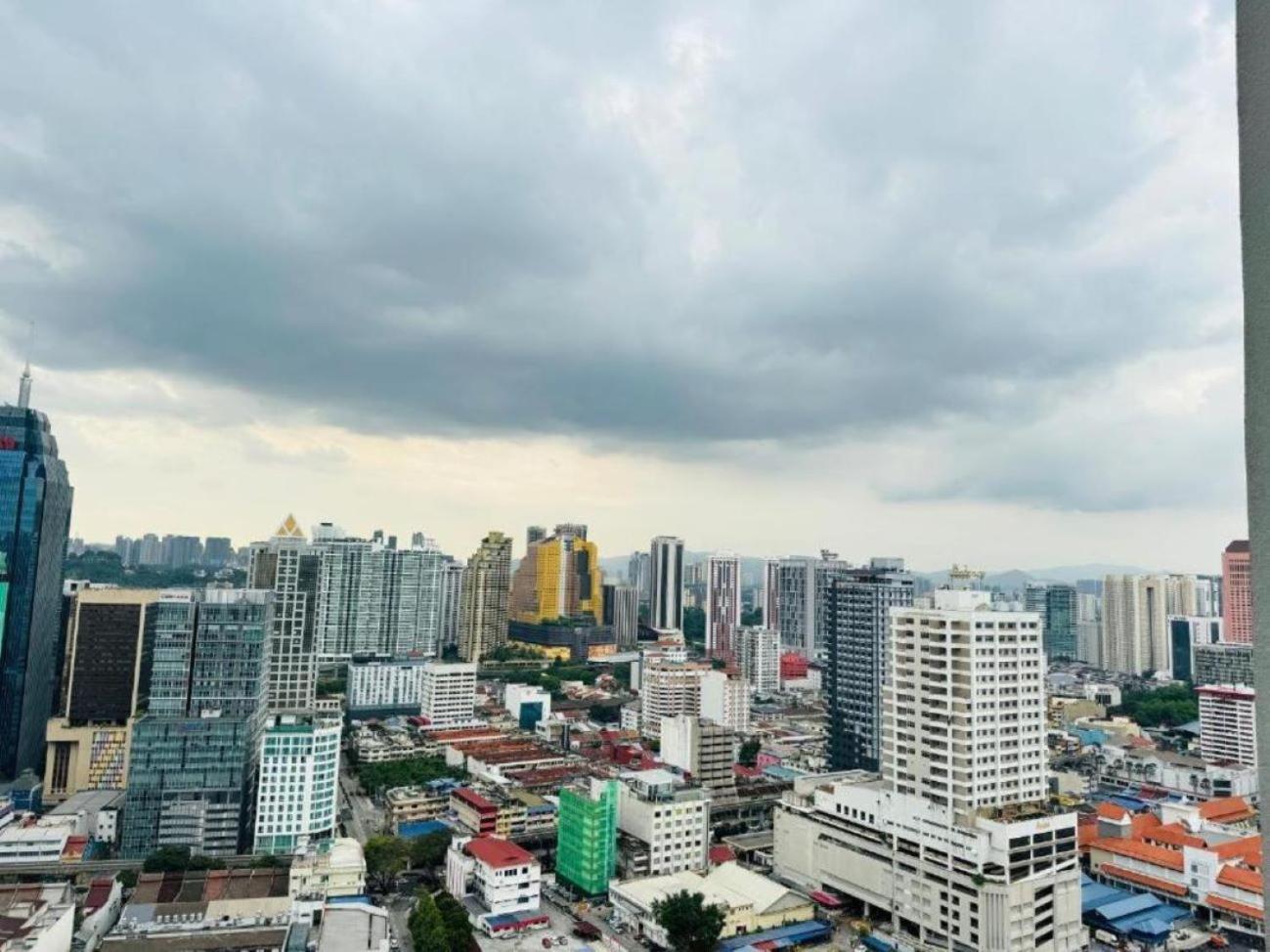 The Luxe Colony Klcc By Sky Pool Daire Kuala Lumpur Dış mekan fotoğraf