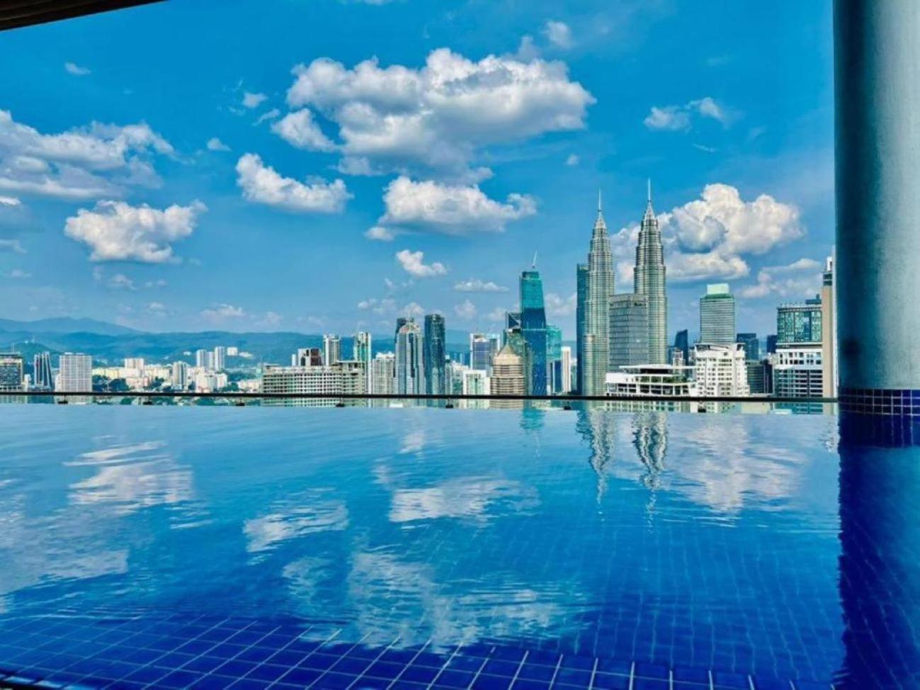 The Luxe Colony Klcc By Sky Pool Daire Kuala Lumpur Dış mekan fotoğraf