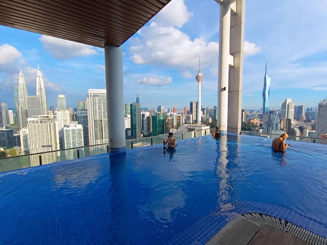 The Luxe Colony Klcc By Sky Pool Daire Kuala Lumpur Dış mekan fotoğraf